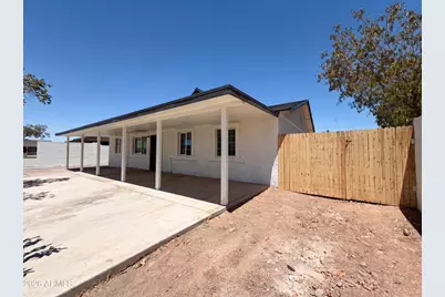6060 W Hollyhock Drive, Phoenix, AZ 85033 - Photo 19