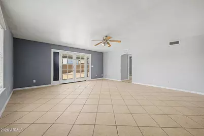 6821 W Jenan Drive, Peoria, AZ 85345 - Photo 7