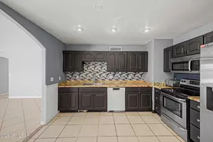 6821 W Jenan Dr, Peoria, AZ 85345 - Photo 5