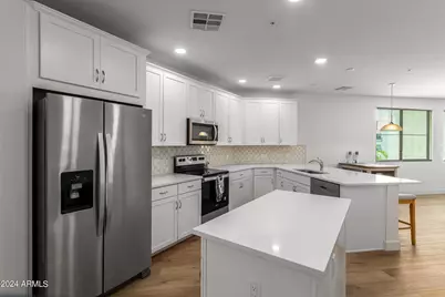 2511 W Queen Creek Road #374, Chandler, AZ 85248 - Photo 5