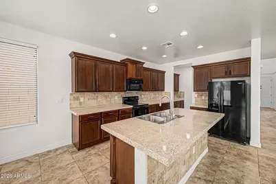 16124 N 180th Lane, Surprise, AZ 85388 - Photo 11