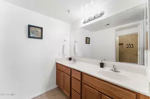 9430 E Mission Ln, Scottsdale, AZ 85258 - Photo 13