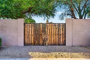1376 N Rockwell St, Gilbert, AZ 85234 - Photo 57