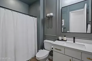 2560 E Thornton Ct, Gilbert, AZ 85297 - Photo 25