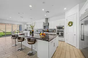 2010 E Villa Linda Dr, Phoenix, AZ 85024 - Photo 7