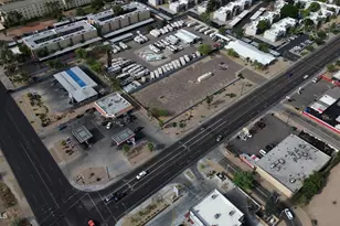 1939 W Cactus Rd, Phoenix, AZ 85029 - Photo 1