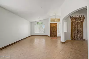 18181 N 91st Dr, Peoria, AZ 85382 - Photo 9