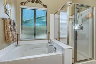 9914 W Patrick Ln, Peoria, AZ 85383 - Photo 43