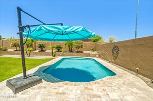9914 W Patrick Ln, Peoria, AZ 85383 - Photo 57