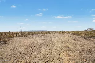 29714 W Peak View Rd, Wittmann, AZ 85361 - Photo 39
