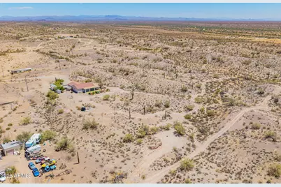 29714 W Peakview Road, Wittmann, AZ 85361 - Photo 1