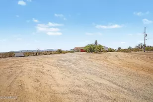 29714 W Peak View Rd, Wittmann, AZ 85361 - Photo 9