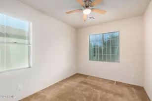 3464 S Bluejay Dr, Gilbert, AZ 85297 - Photo 11