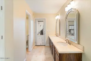 8443 W Donald Dr, Peoria, AZ 85383 - Photo 23