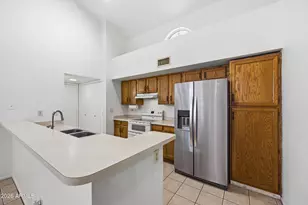 11907 N 76th Dr, Peoria, AZ 85345 - Photo 7