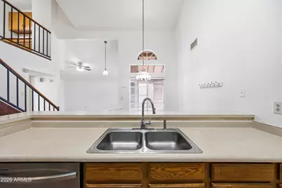 11907 N 76th Drive, Peoria, AZ 85345 - Photo 9
