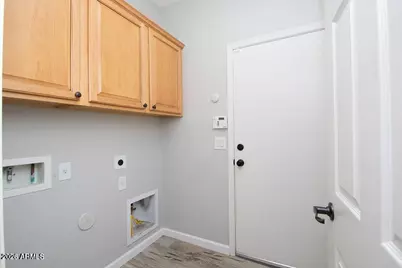 232 W Stanley Avenue, Queen Creek, AZ 85140 - Photo 15
