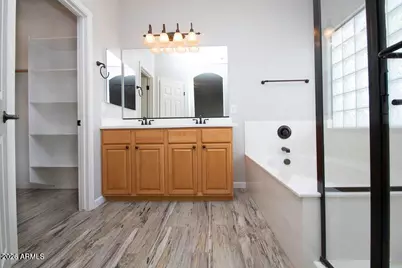 232 W Stanley Avenue, Queen Creek, AZ 85140 - Photo 9