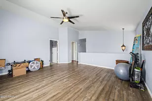 7234 S 41st Dr, Phoenix, AZ 85041 - Photo 29