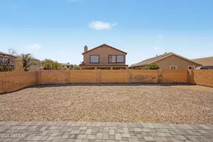 7234 S 41st Dr, Phoenix, AZ 85041 - Photo 31