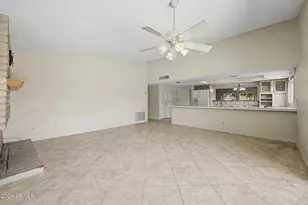 965 E Lamplighter Ln, Tempe, AZ 85283 - Photo 11