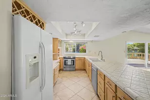 965 E Lamplighter Ln, Tempe, AZ 85283 - Photo 13