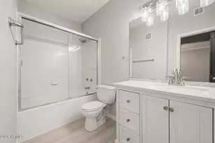 1411 E Orangewood Ave, Phoenix, AZ 85020 - Photo 27