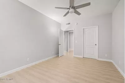 1411 E Orangewood Avenue #117, Phoenix, AZ 85020 - Photo 23