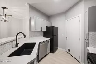 1411 E Orangewood Ave, Phoenix, AZ 85020 - Photo 13