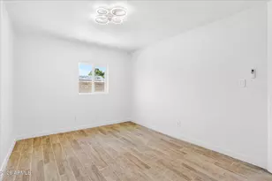 6624 W Columbus Ave, Phoenix, AZ 85033 - Photo 33