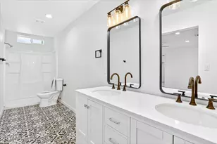 6624 W Columbus Ave, Phoenix, AZ 85033 - Photo 23