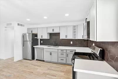 6624 W Columbus Avenue, Phoenix, AZ 85033 - Photo 15