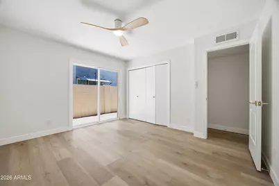 3033 N 39th Street #4, Phoenix, AZ 85018 - Photo 17