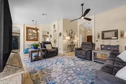 5908 W Manzanita Court, Chandler, AZ 85226 - Photo 7