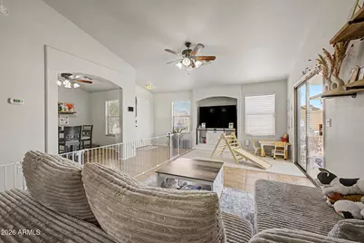 2633 S 81st Lane, Phoenix, AZ 85043 - Photo 9