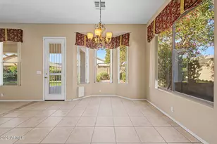 7990 W Yukon Dr, Peoria, AZ 85382 - Photo 9