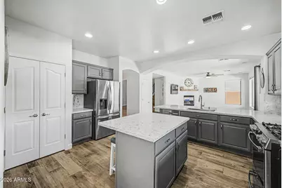 27314 N 62nd Lane, Phoenix, AZ 85083 - Photo 13