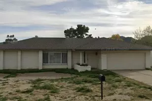 4325 E Shangri La Rd, Phoenix, AZ 85028 - Photo 1