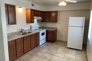 1222 E Mountain View Rd, Phoenix, AZ 85020 - Photo 1