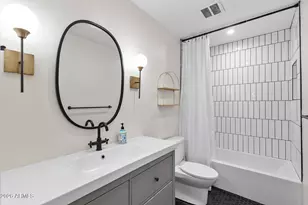 8586 E Indian School Rd, Scottsdale, AZ 85251 - Photo 15