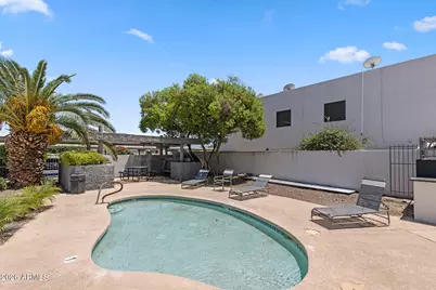 8586 E Indian School Road #F, Scottsdale, AZ 85251 - Photo 25