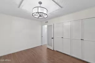 8586 E Indian School Rd, Scottsdale, AZ 85251 - Photo 17