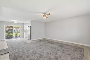 10411 W Prairie Hills Circle W, Sun City, AZ 85351 - Photo 9
