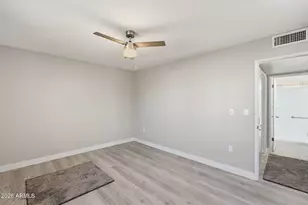 10411 W Prairie Hills Circle W, Sun City, AZ 85351 - Photo 21