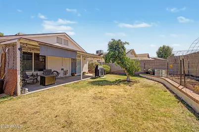 7347 W Paradise Drive, Peoria, AZ 85345 - Photo 19