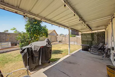 7347 W Paradise Drive, Peoria, AZ 85345 - Photo 17