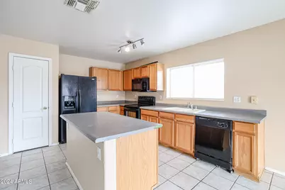 9427 W Elm Street, Phoenix, AZ 85037 - Photo 9