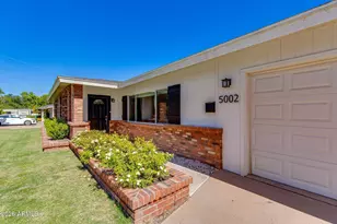 5002 E Mitchell Dr, Phoenix, AZ 85018 - Photo 1