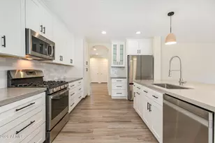 5002 E Mitchell Dr, Phoenix, AZ 85018 - Photo 7