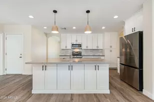 5002 E Mitchell Dr, Phoenix, AZ 85018 - Photo 5